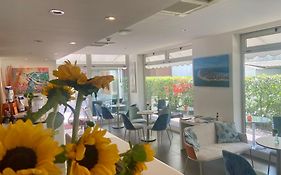 Hotel Simi Lan